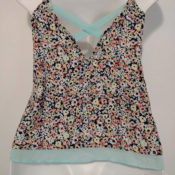 Charlotte Russe - Floral Spaghetti Straps Top - Picture 6 of 9